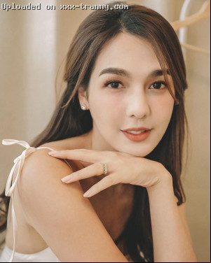 Play video: Preview of: Risa Purisa