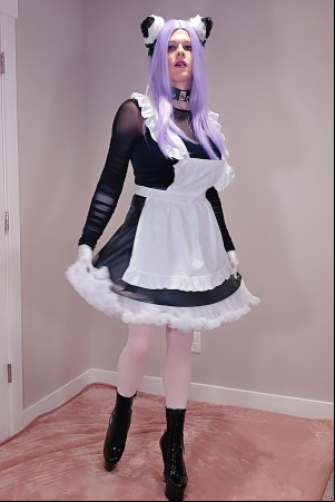 Preview of: Fun Maid Outfit!
