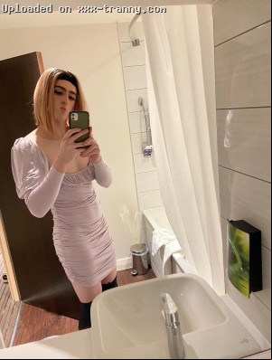 Preview of: Is this dress cute